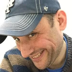 Meet your Posher, Aaron