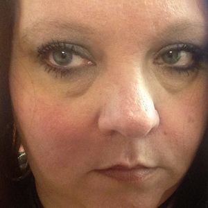 Meet your Posher, Laurie