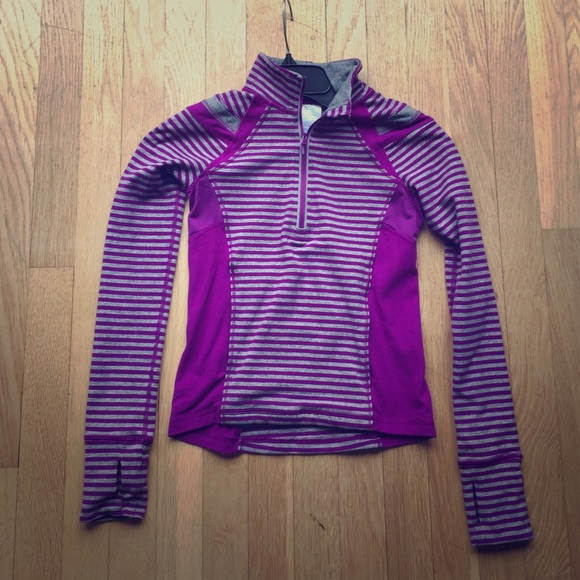 Ivivva pullover