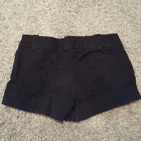 Forever 21 black shorts - Picture 3 of 3