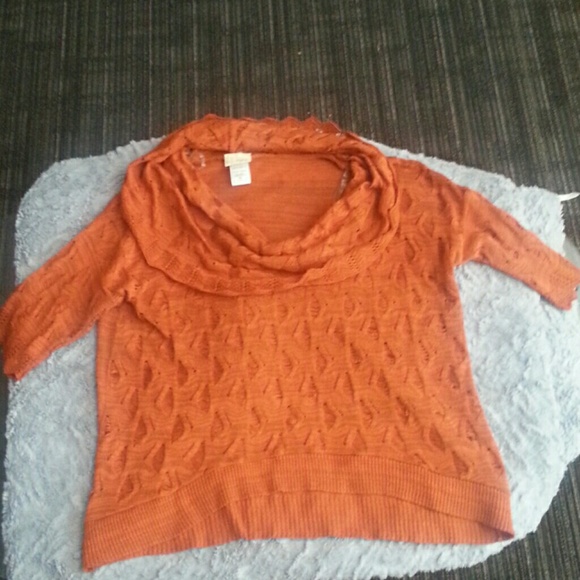 Daytrip short sleeve light sweater shirt