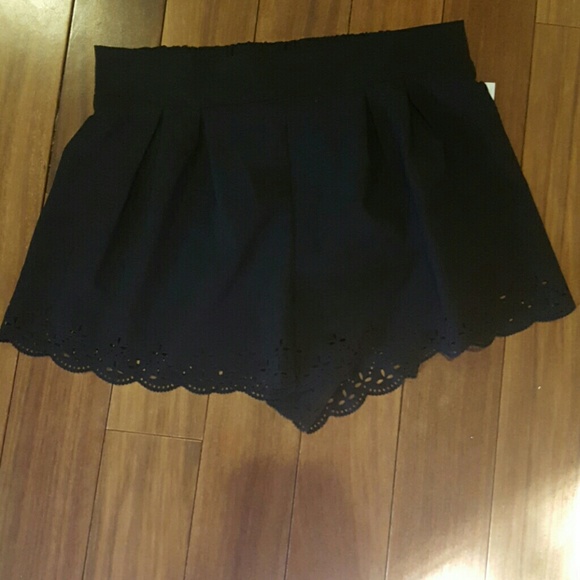 Charlotte Russe shorts - Picture 3 of 3