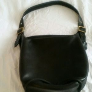 Vintage  Coach Leather large bucket purse