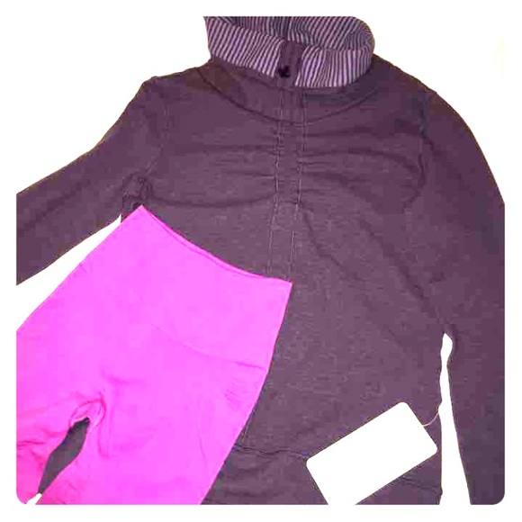 Lululemon Lightweight reversible sweater