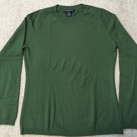 Green sweater