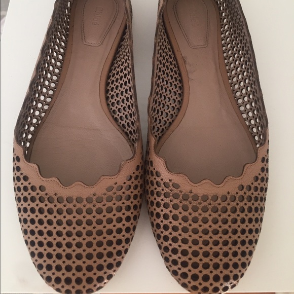 Chloe Scalloped Tan Flats 36 1/2