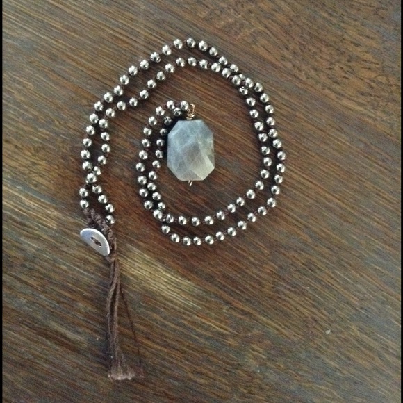The cutest boho necklace ever!!! - Picture 1 of 3