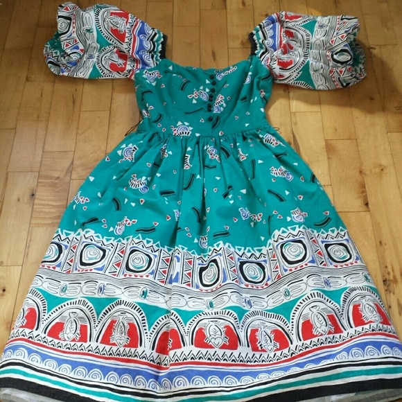 Cultural dress (vintage)