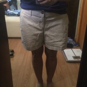 Khaki Old Navy shorts