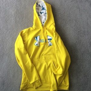 under armour sweatshirt