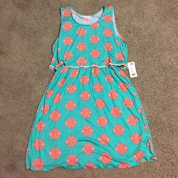Beautiful Cameo dress with pockets