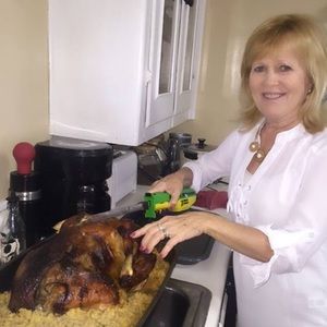 Meet your Posher, Sharon