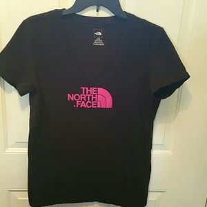 The North Face tshirt