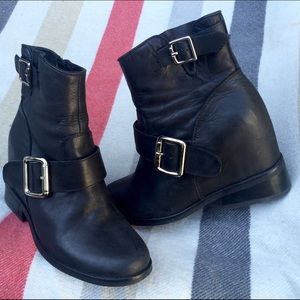 Jeffrey Campbell hidden wedge, leather boot 6.5