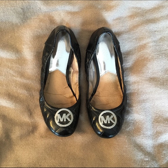 Authentic Michael Kors Quilted Ballet Flats Sz 8