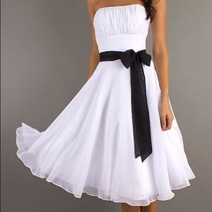 Mori Lee prom dress 735