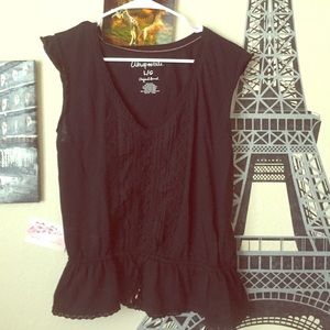 Short sleeve top