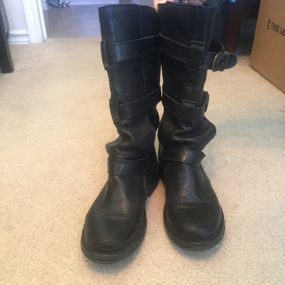 Cute Black Boots with Buckle Accents