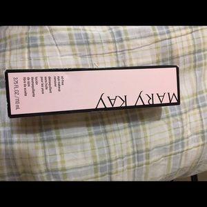 Mary Kay make up remover