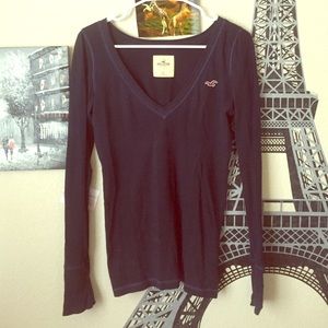 Longer sleeve V neck