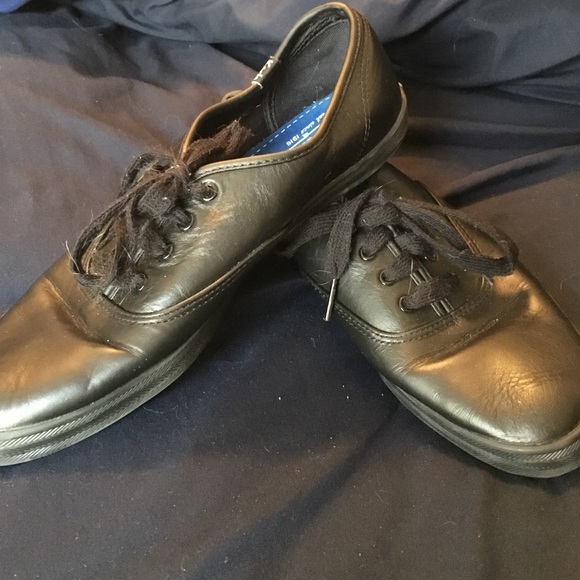 Leather shoes