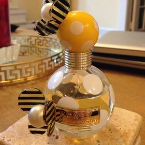Marc Jacobs Honey perfume