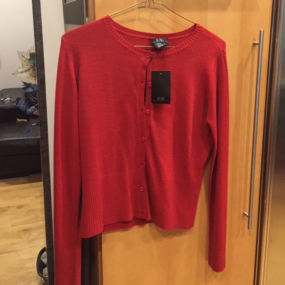 Button down sweater by BC BG - Picture 1 of 3