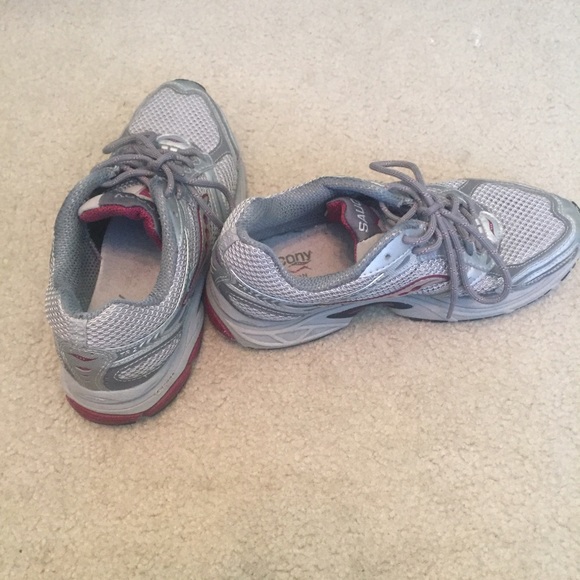 Saucony Tennis Shoes