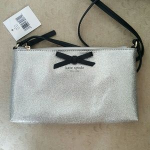 Nwt adorable kate spade crossbody