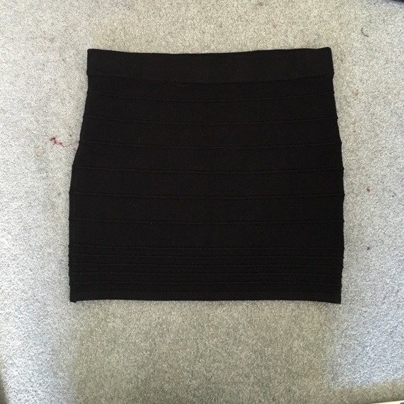 Black pencil skirt