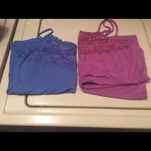 Lot of 2 silky lace camis