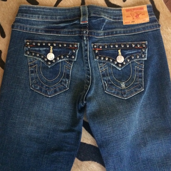 True Religion Joey Flares w/Stud Detailing😍👖❤️ - Picture 4 of 4