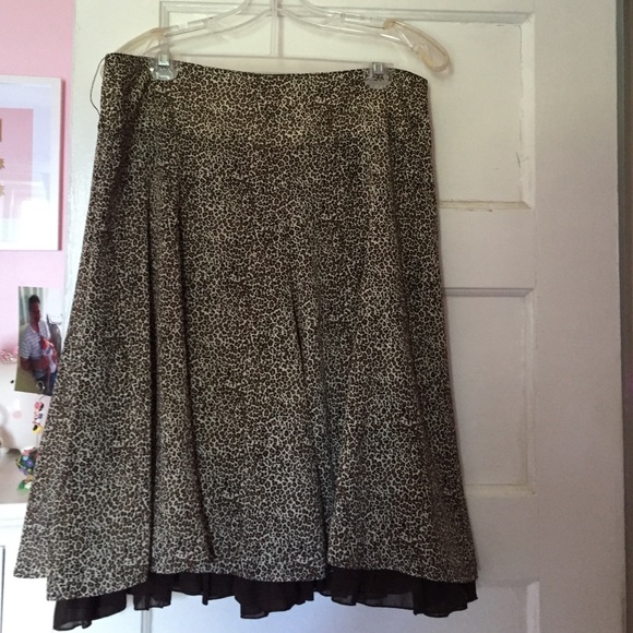 SOLD (Bundled) Leopard Chiffon Circle Skirt - Picture 4 of 4
