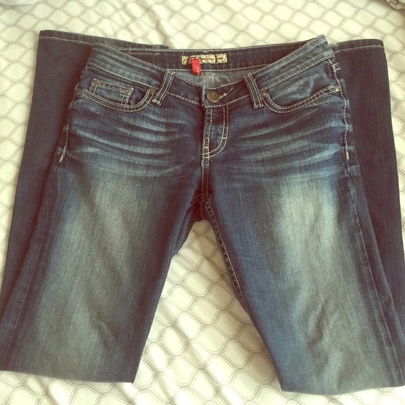 Boot cut jeans