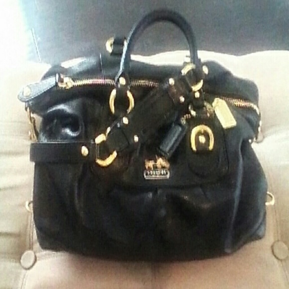 AUTHENTC COACH ASHLEY BAG LEATHER BLACK