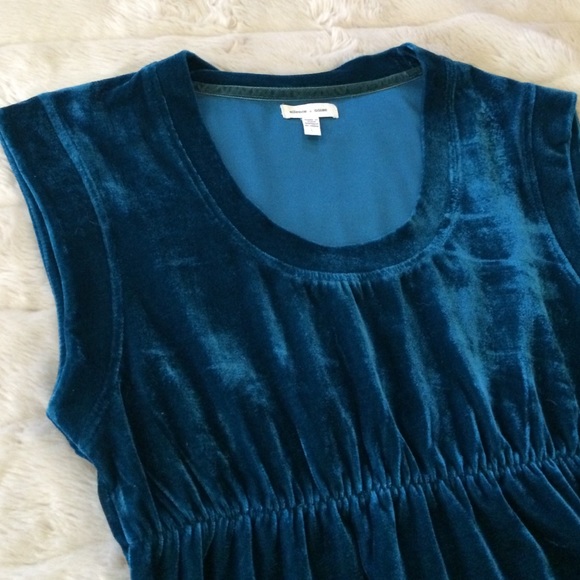 Silence + Noise velvet top - Picture 3 of 4