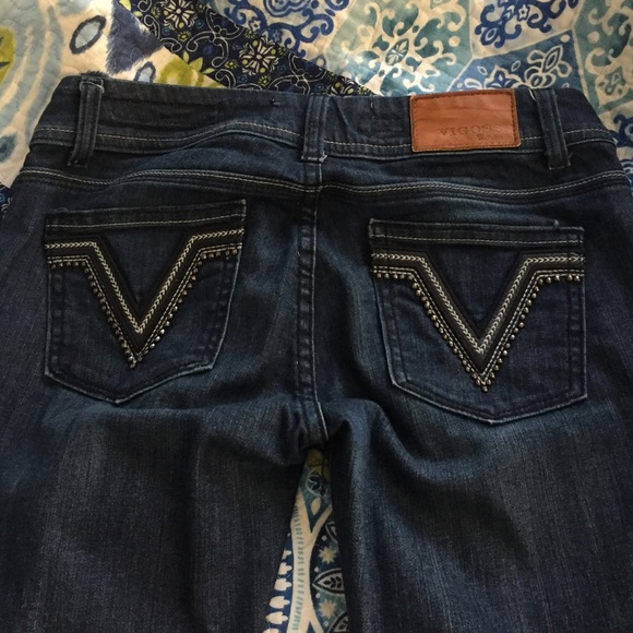 Vigoss skinny jeans with back pocket embellishment