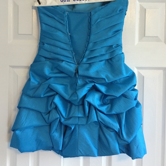 Mori Lee cocktail dress - Picture 2 of 4