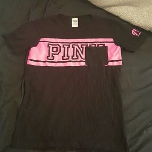 Vs pink shirt