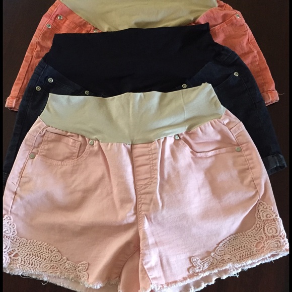 Maternity Shorts!