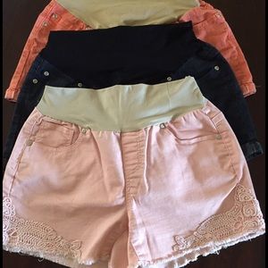 Maternity Shorts!