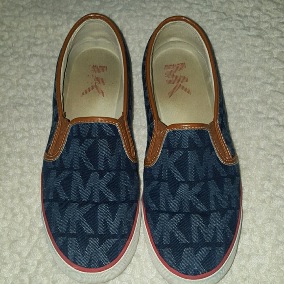 GUC Michael Kors slide on