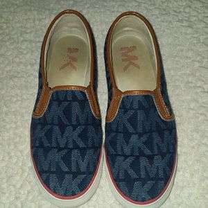 GUC Michael Kors slide on