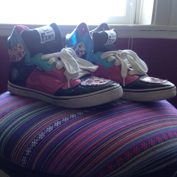 Steve Madden Fix Hightops