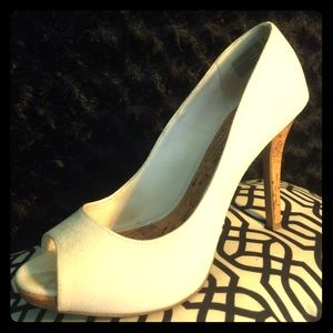 White cork bottom heel