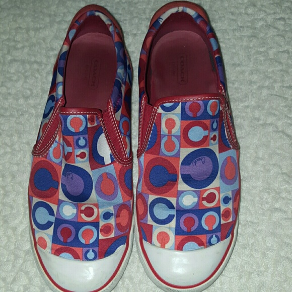 VUC coach sneakers