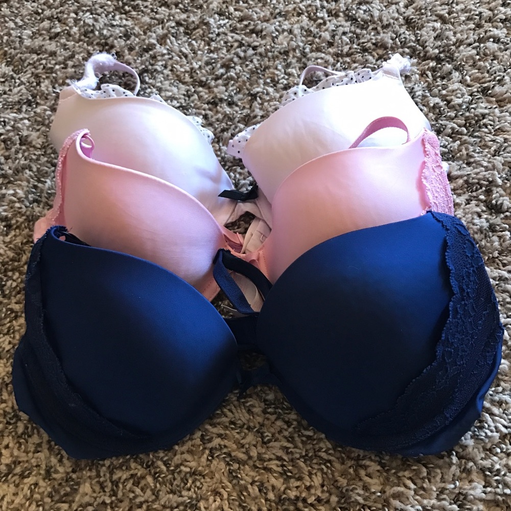 SOLD Victoria's Secret bra bundle