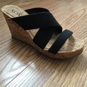 Cork wedges