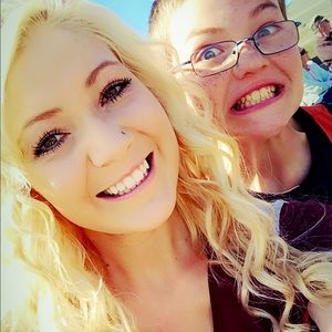 Meet your Posher, Mckenzie