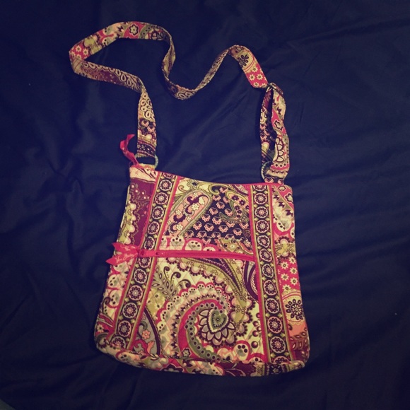 Vera Bradley Paisley cross body bag